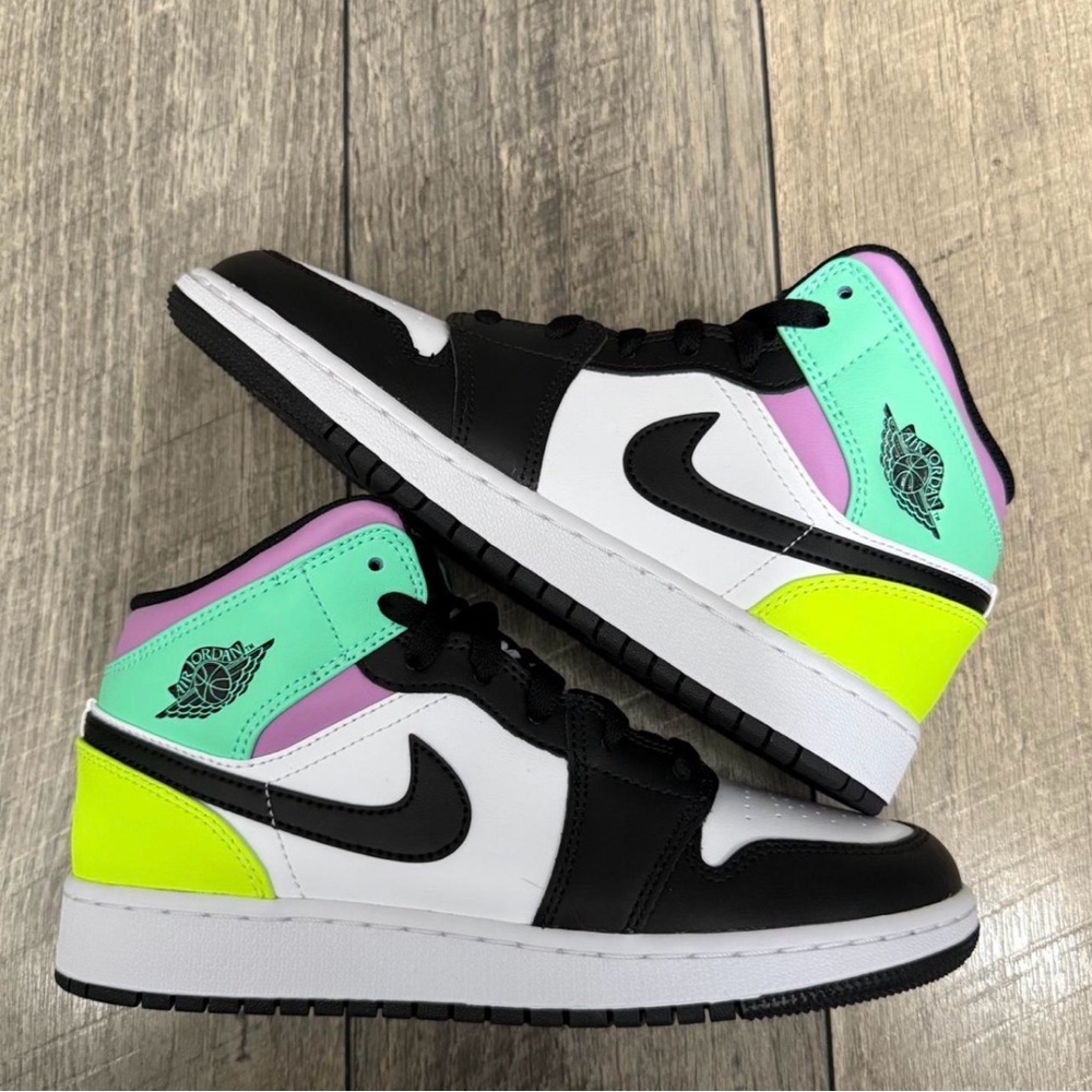 Air Jordan 1